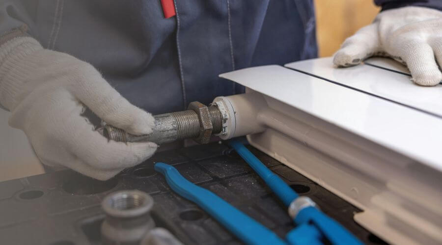 Professional water heater repair services in Roseville, IL